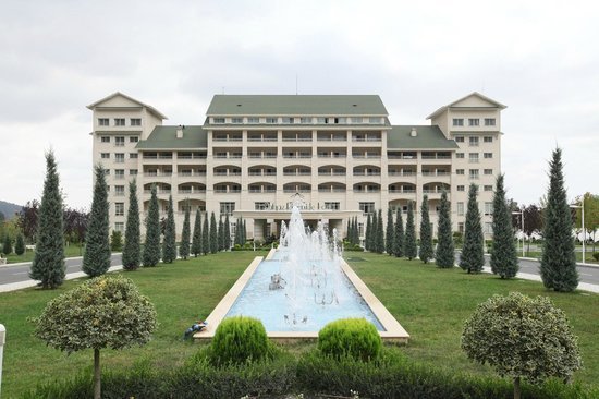 qafqaz-riverside-hotel
